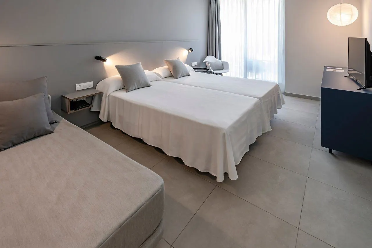 Hotel GHT Sa Riera Tossa de Mar